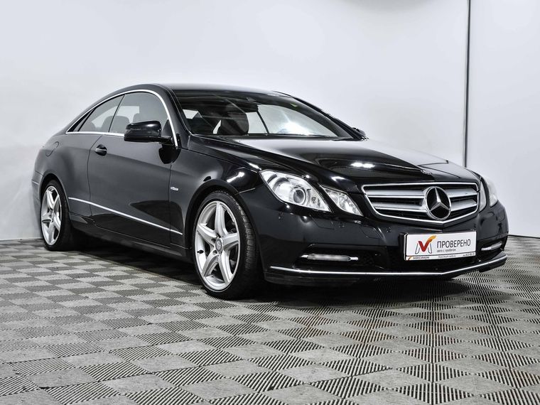 Mercedes-Benz E-класс 2011 года, 110 576 км - вид 4