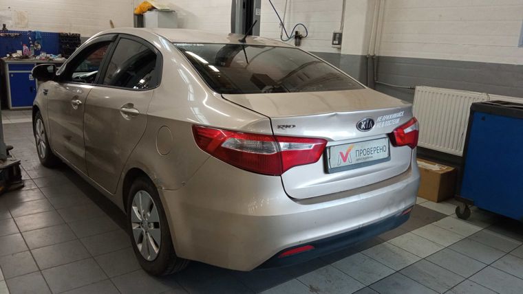 KIA Rio 2011 года, 243 306 км - вид 5