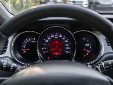 Kia Ceed 2013 года, 217 480 км - вид 5