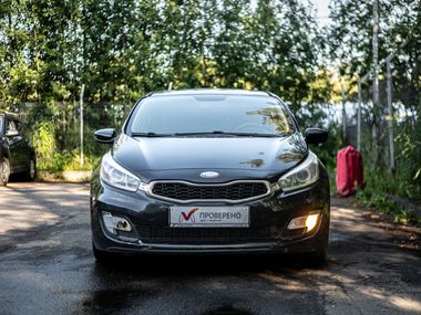 Kia Ceed 2013 года, 217 480 км - вид 3