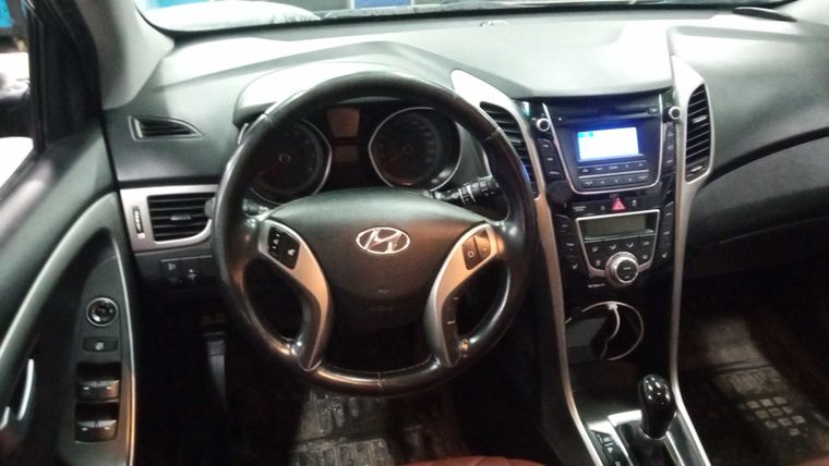 Hyundai i30 2014 года, 167 000 км - вид 5