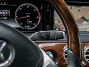 Mercedes-Benz S-класс 2015 года, 160 000 км - вид 9