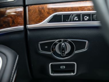 Mercedes-Benz S-класс 2015 года, 160 000 км - вид 15