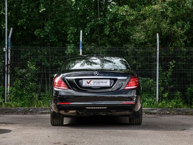 Mercedes-Benz S-класс 2015 года, 160 000 км - вид 4