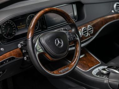 Mercedes-Benz S-класс 2015 года, 160 000 км - вид 6