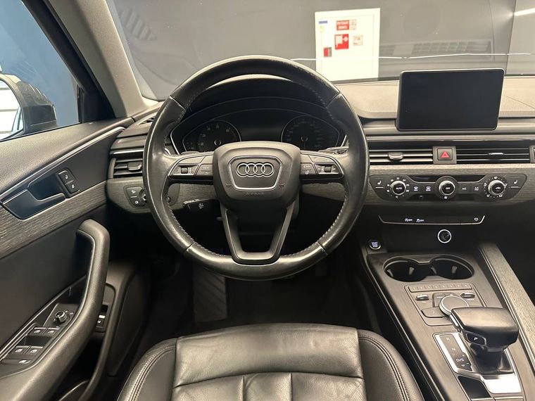 Audi A4 2017 года, 145 168 км - вид 11