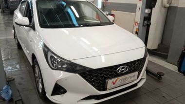 Hyundai Solaris 2021 года, 49 000 км - вид 3