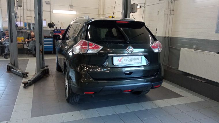 Nissan X-Trail 2015 года, 185 080 км - вид 4