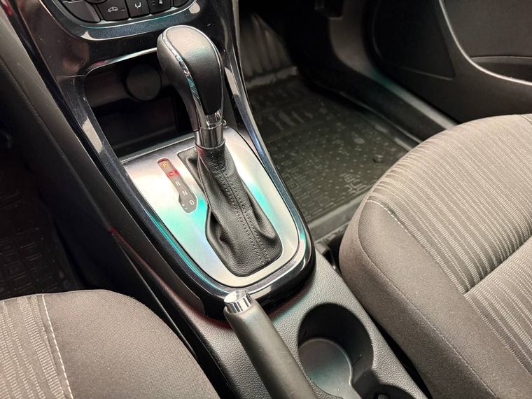 Opel Astra 2011 года, 188 122 км - вид 14