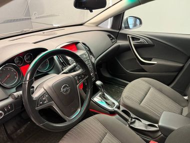Opel Astra 2011 года, 188 122 км - вид 9
