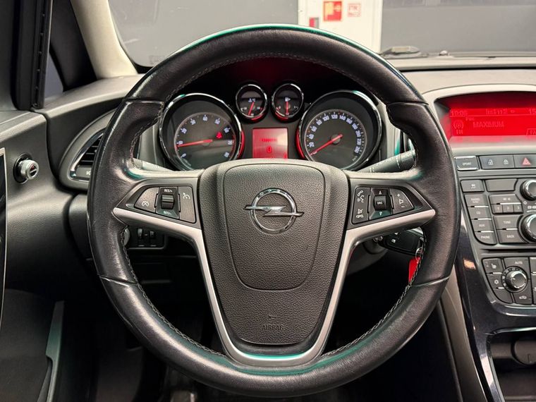 Opel Astra 2011 года, 188 122 км - вид 7