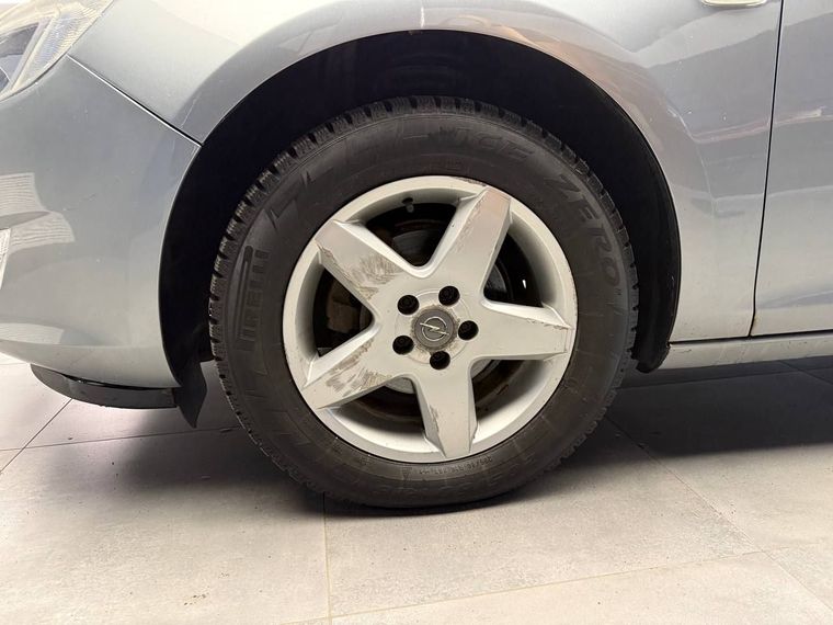 Opel Astra 2011 года, 188 122 км - вид 21