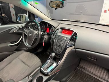 Opel Astra 2011 года, 188 122 км - вид 11