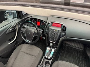 Opel Astra 2011 года, 188 122 км - вид 10