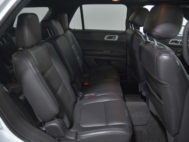 Ford Explorer 2014 года, 210 348 км - вид 19