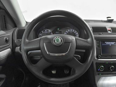 Skoda Octavia 2011 года, 274 349 км - вид 9