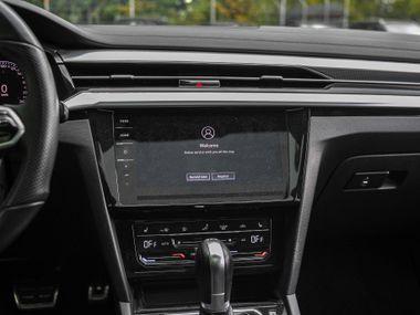 Volkswagen Passat CC 2022 года, 40 325 км - вид 8