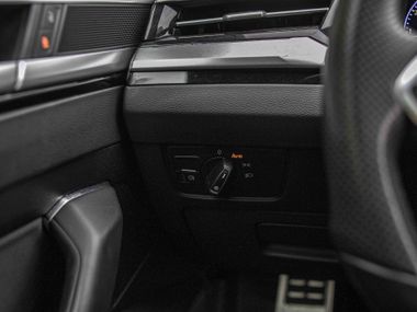 Volkswagen Passat CC 2022 года, 40 325 км - вид 13