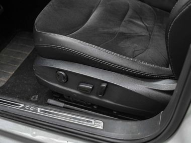 Volkswagen Passat CC 2022 года, 40 325 км - вид 14