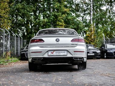 Volkswagen Passat CC 2022 года, 40 325 км - вид 5