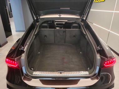 Audi A7 2018 года, 119 922 км - вид 24
