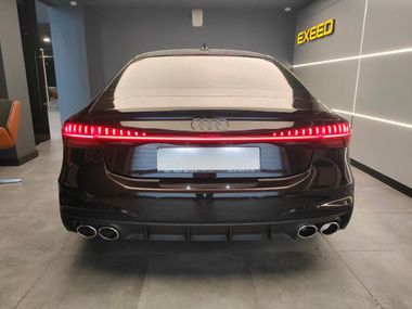 Audi A7 2018 года, 119 922 км - вид 5