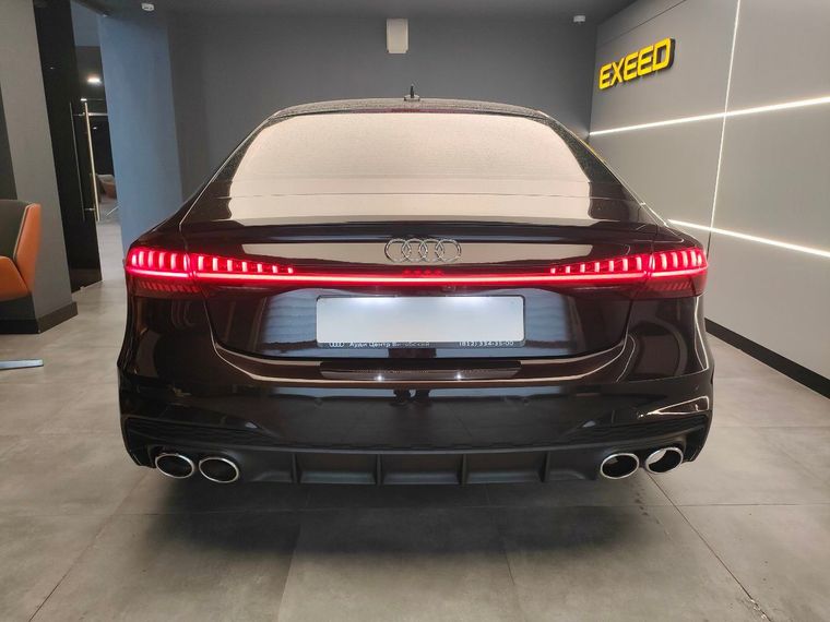 Audi A7 2018 года, 119 922 км - вид 5