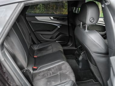 Audi A7 2018 года, 119 922 км - вид 15