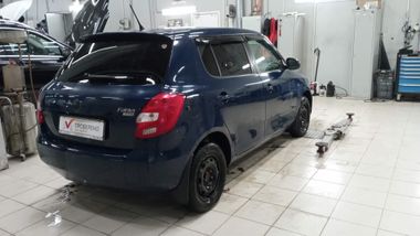 Skoda Fabia 2011 года, 155 775 км - вид 3