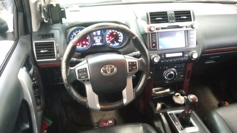 Toyota Land Cruiser Prado 2016 года, 376 675 км - вид 5
