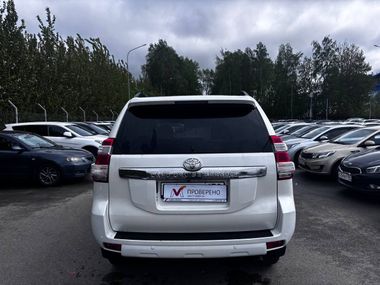 Toyota Land Cruiser Prado 2016 года, 376 675 км - вид 5
