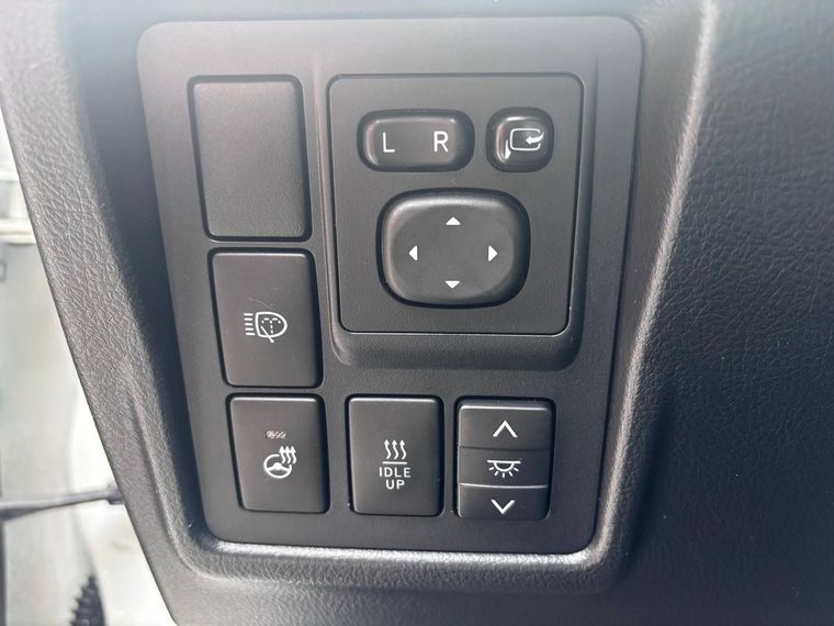 Toyota Land Cruiser Prado 2016 года, 376 675 км - вид 16
