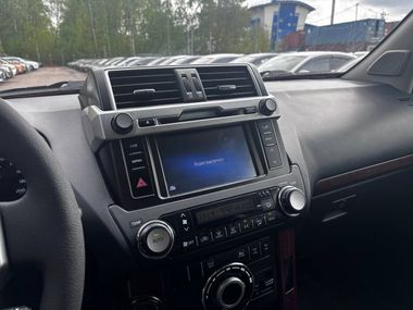 Toyota Land Cruiser Prado 2016 года, 376 675 км - вид 13