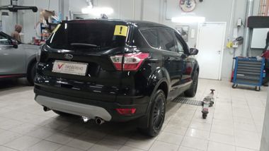 Ford Kuga 2018 года, 178 000 км - вид 3