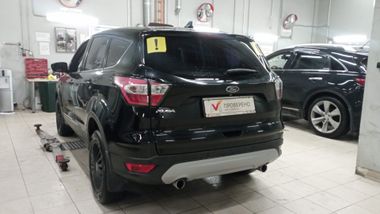 Ford Kuga 2018 года, 178 000 км - вид 4