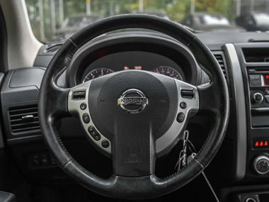 Nissan X-Trail 2013 года, 201 040 км - вид 7