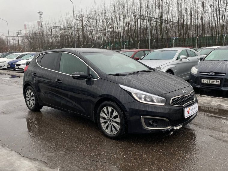 KIA Ceed 2017 года, 135 568 км - вид 3