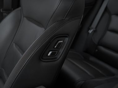 Серый Geely Tugella 2022 года | VIN 492875