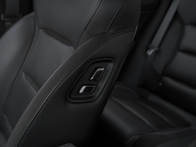 Серый Geely Tugella 2022 года | VIN 492875