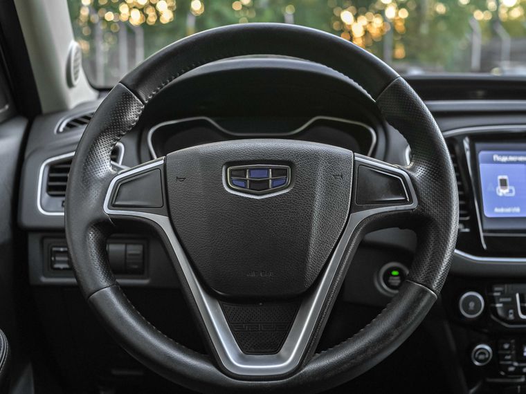 Geely Emgrand X7 2020 года, 74 023 км - вид 7