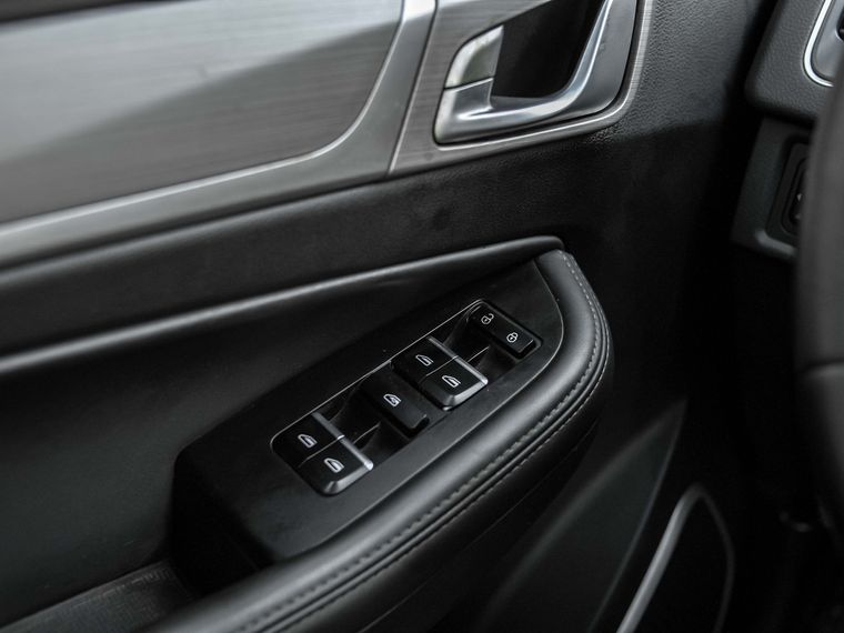 Geely Emgrand X7 2020 года, 74 023 км - вид 10