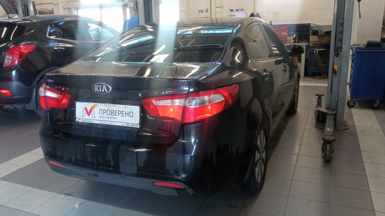 Kia Rio 2013 года, 154 204 км - вид 3