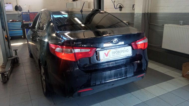 Kia Rio 2013 года, 154 204 км - вид 4