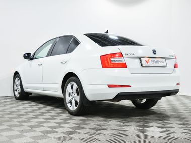 Skoda Octavia 2016 года, 155 480 км - вид 6