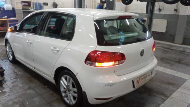 Volkswagen Golf 2012 года, 162 165 км - вид 4