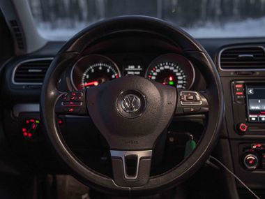 Volkswagen Golf 2012 года, 162 169 км - вид 6