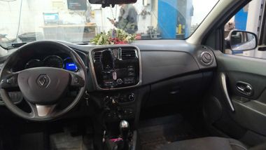 Renault Sandero Stepway 2015 года, 82 028 км - вид 5