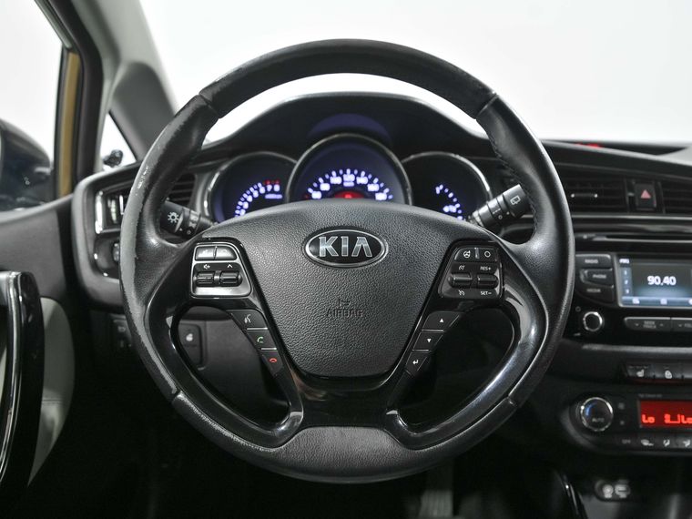 KIA Ceed 2016 года, 142 697 км - вид 8