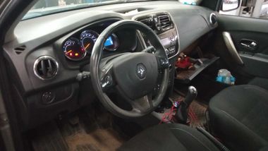 Renault Sandero Stepway 2017 года, 99 334 км - вид 5