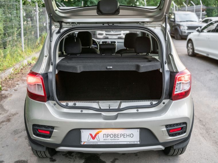Renault Sandero Stepway 2017 года, 99 334 км - вид 12
